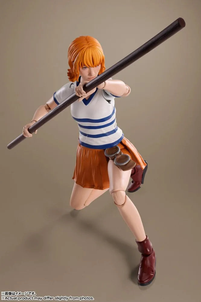 One Piece Live Action S.H. Figuarts Action Figure Nami 15 Cm - One Piece Figures