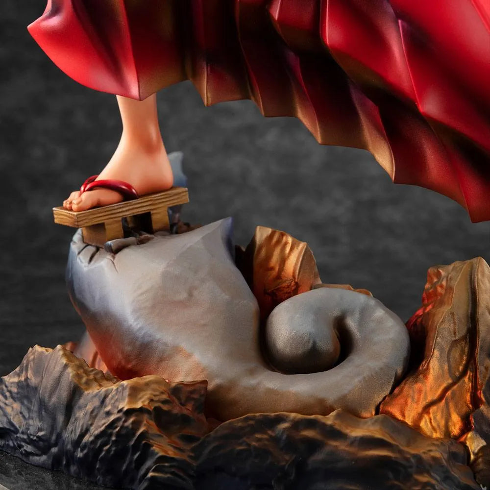 One Piece Portrait Of Pirates WA-MAXIMUM PVC Statue Yamato 27 Cm - One Piece Figures