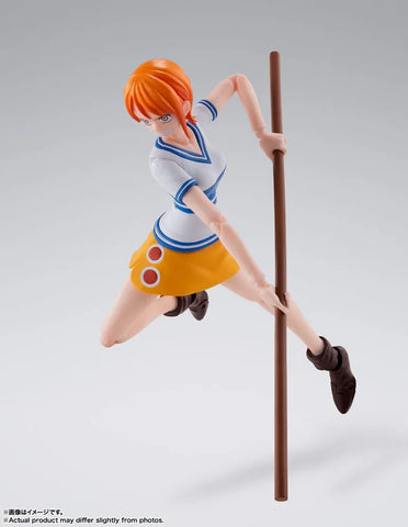 One Piece S.H. Figuarts Action Figure Nami Romance Dawn 14 Cm - One Piece Figures