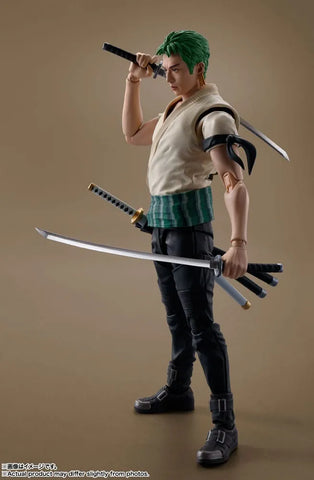 One Piece S.H. Figuarts Action Figure Roronoa Zoro (Netflix) 14 Cm - One Piece Figures