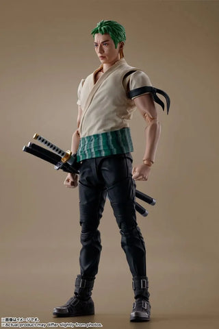 One Piece S.H. Figuarts Action Figure Roronoa Zoro (Netflix) 14 Cm - One Piece Figures